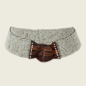 Beaded White Stretch Waist Belt with Wood Buckle